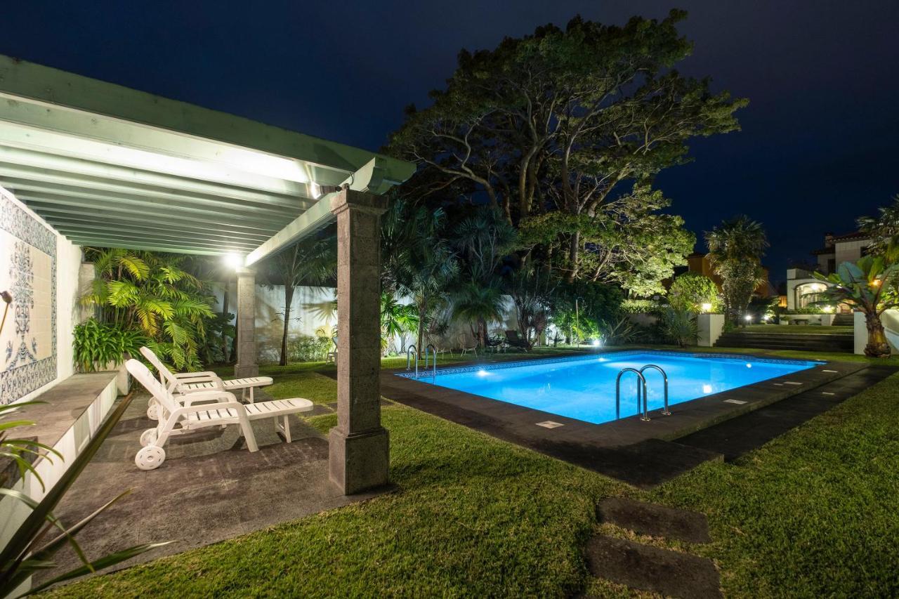 Casa Das Clivias 蓬塔德尔加达 外观 照片